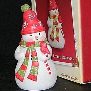 Happy Little Snowman Hallmark Keepsake Ornament 2005 Vintage Christmas Ornaments